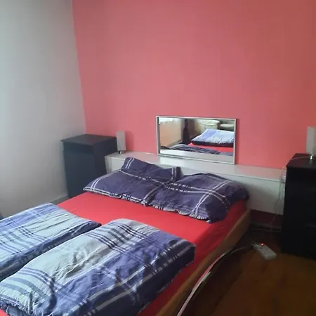 Haus Am Donatsturm Privatunterkunft *